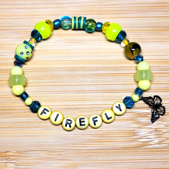 Sweet Nothings- Taylor Swift Friendship Bracelet - Picture 3 of 5